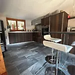 Cosy - Renovated And Charming * サン・リュク