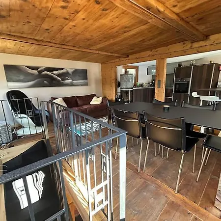 Daire Cosy - Renovated And Charming *
