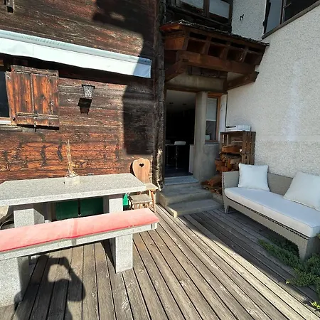 Cosy - Renovated And Charming شقة